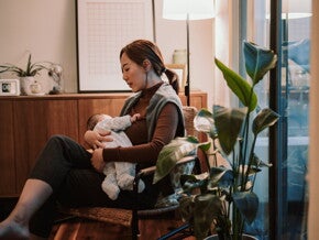 My baby suffers from reflux: is it serious?
