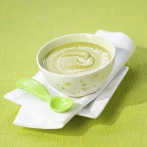 Puree van doperwtjes en melk Puree van doperwtjes en melk