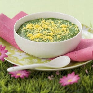 Spinaziepuree met verkruimeld eigeel